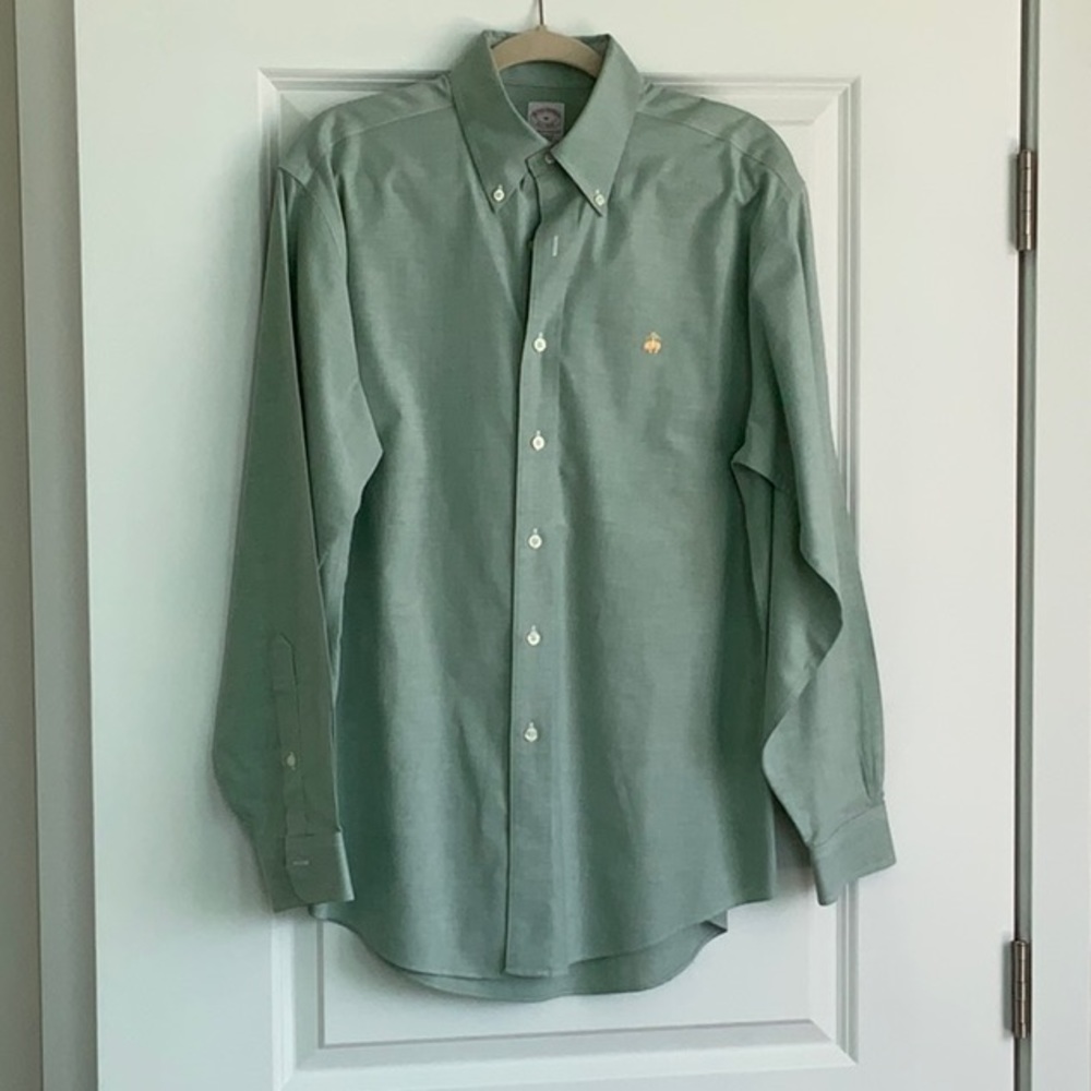 Brooks Brothers Medium Green Buttondown